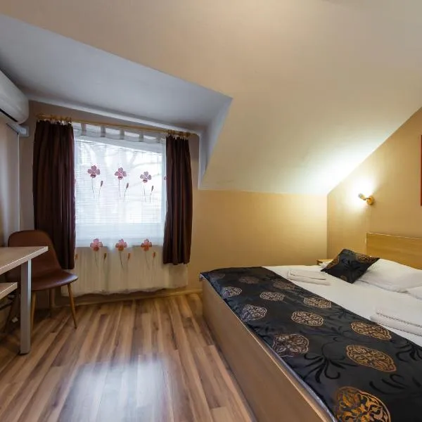 Penzion Siesta, hotel v destinaci Vráble