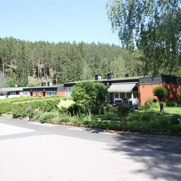 Astrid40, hotel v destinaci Bruzaholm