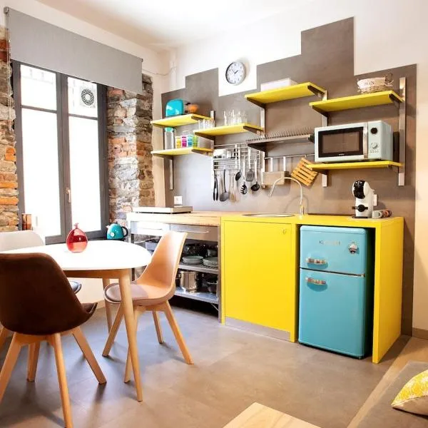 Baby Art Apartment, hotel v destinaci Arona