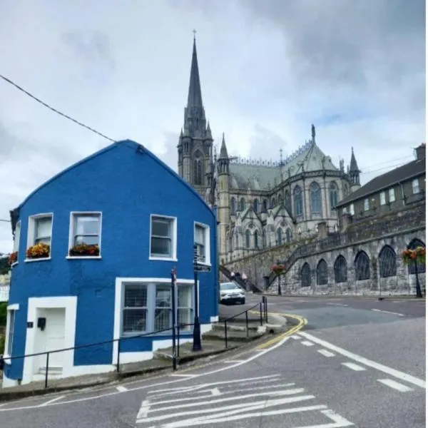 1 Cathedral Place - Cathedral Townhouses Cobh, viešbutis mieste Kovas