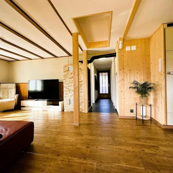 Time out near Lake of Thun & Emmental region, hotel v destinaci Fahrni