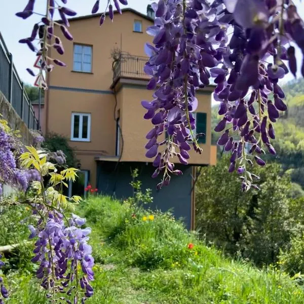 C'era un Voltino Guest House, hotel v destinaci Borgonovo