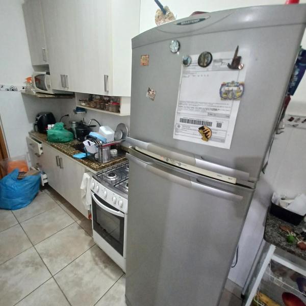 Um quarto com banheiro privativo - Foto 4