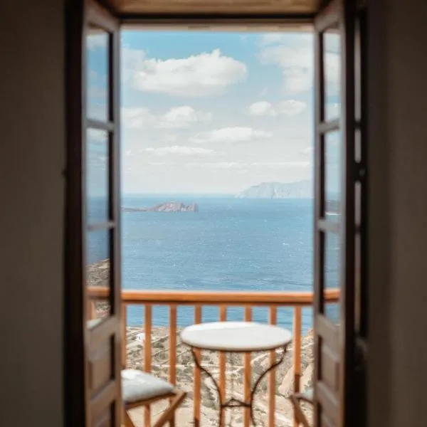 Castrum Traditional Sunset Suites, hotel v destinaci Plaka Milou