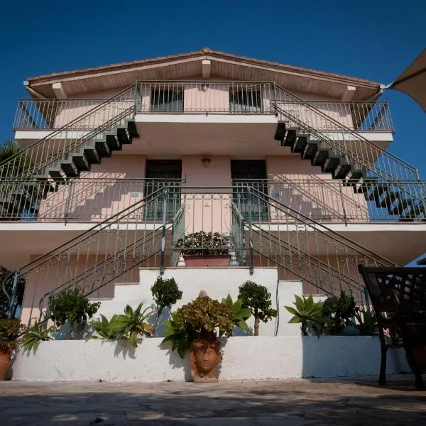 La Casa Del Mito, hotel v mestu Marina di Modica