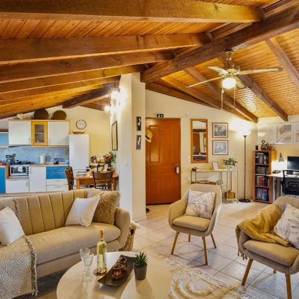Bolia Apartment, near Corfu Town, Airport and Green buses, ξενοδοχείο στην Κέρκυρα Πόλη