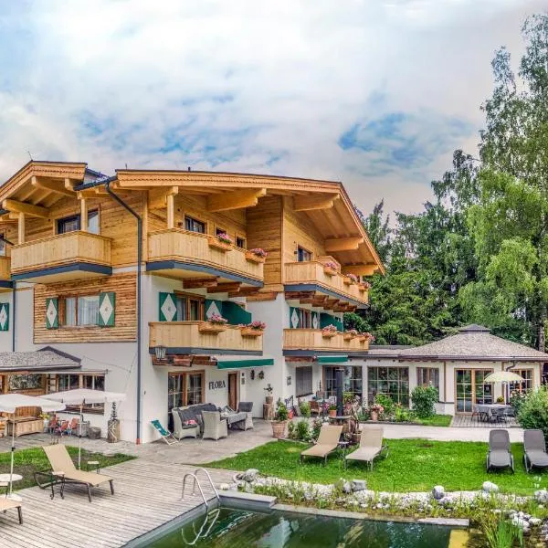 Flora - Das kleine Gartenhotel, hotel v destinaci Ellmau