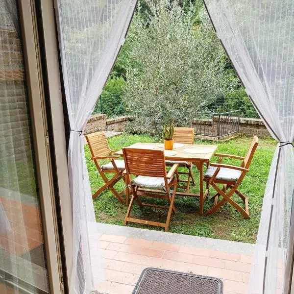 Il Giglio Holiday Home – hotel w mieście Caprarola
