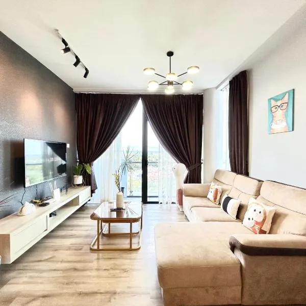 Hanns7Paxs Pool KingBed WiFi WasherDryer Comfort Stay 6, hotel in Sibu