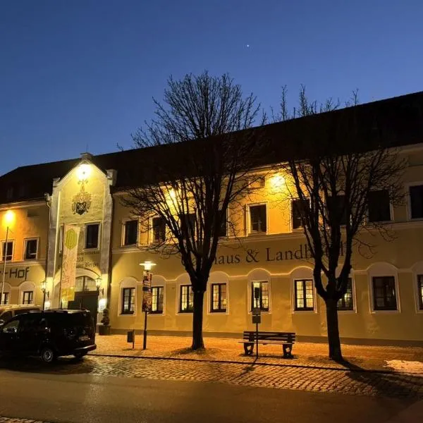 Landhotel Schlappinger-Hof, hotel v destinaci Reisbach