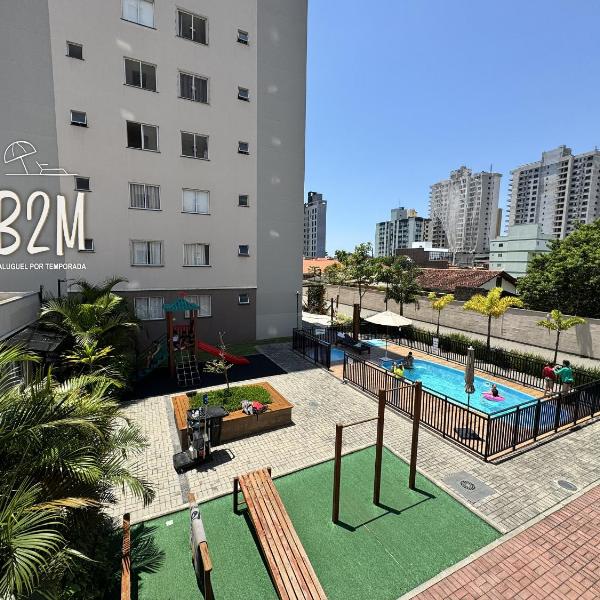 Piscina, praia e lazer para toda família