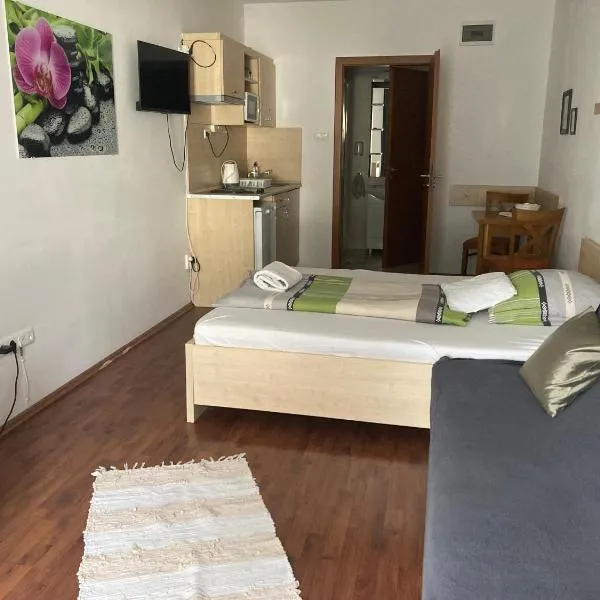 StúdióN1, hotel en Hajdúszoboszló