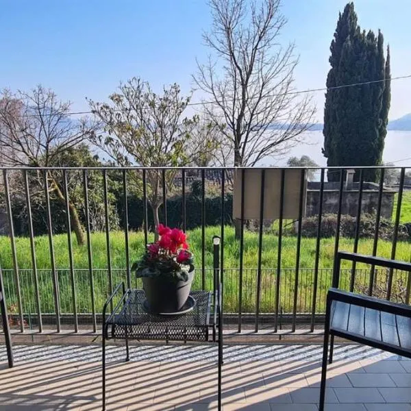 CASA AL LAGO D'ISEO for big family, hotel a Predore