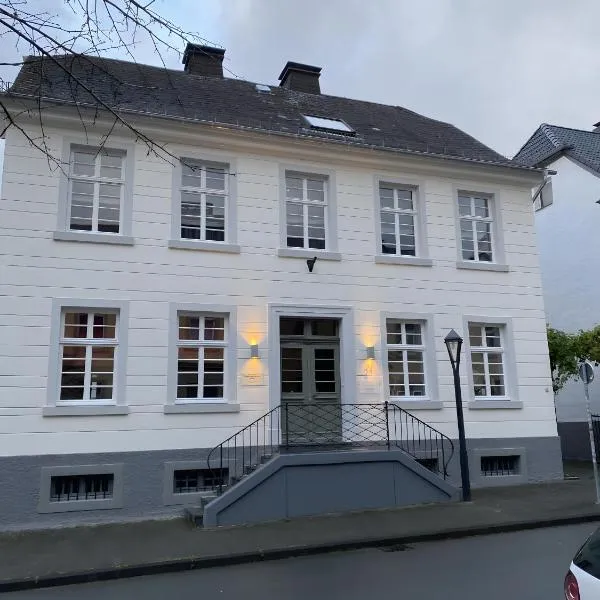 Ferienwohnung Dora Brand, hotel in Arnsberg