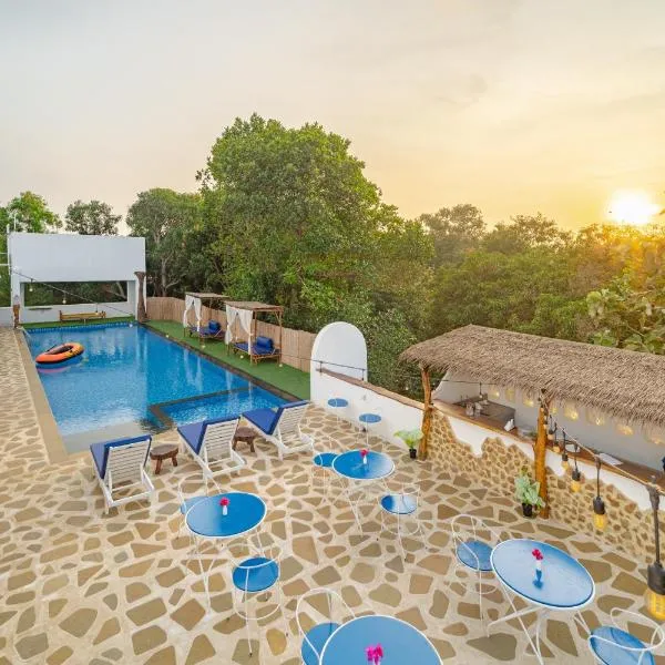 Conch Resort Luxury Private Pool Suites, hotel v destinaci Puduččéri