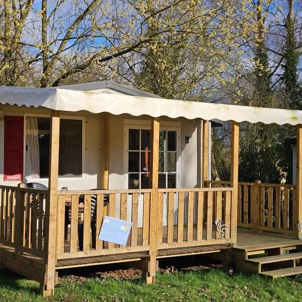Shelbox du vélodrome, hotel in Albert