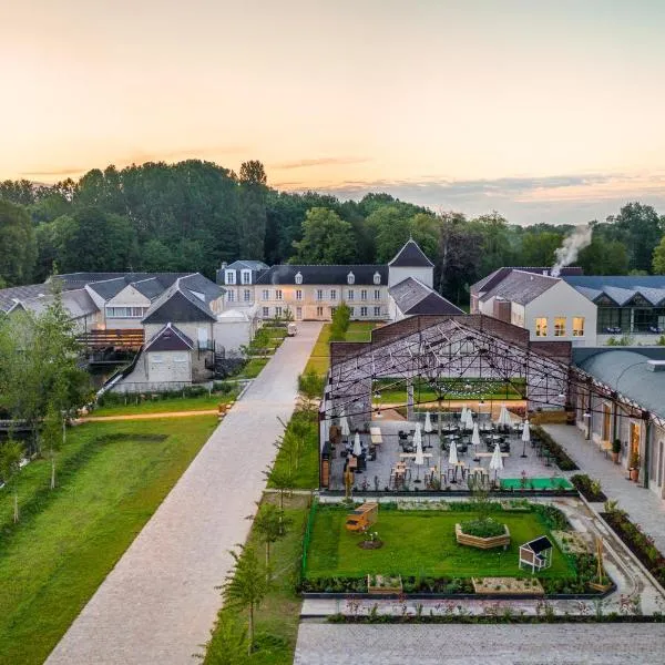 Le Grand Pavillon Chantilly、シャンティイのホテル