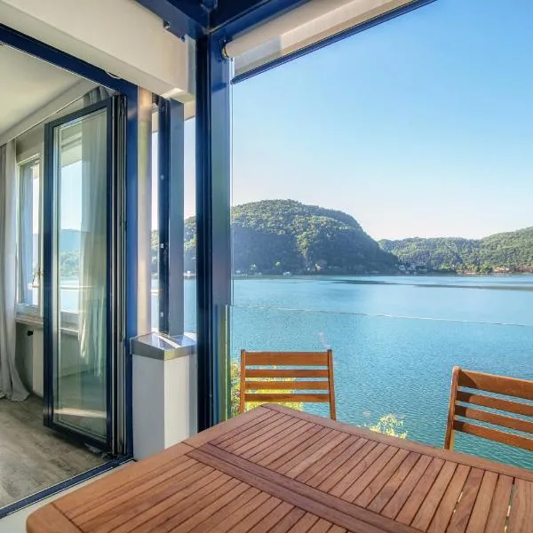 La Finestra Blu by Quokka 360 - Amazing Lake View, hotel in Ponte Tresa