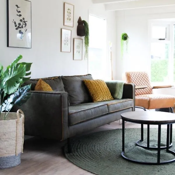 Cozy cottage in the heart of the Veluwe, Hotel in Putten