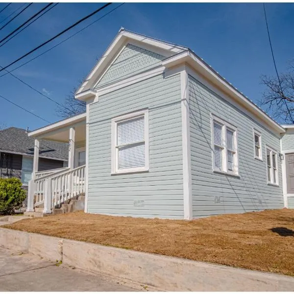 Create Memories 4BR3BA Near Riverwalk Downtown, hotel i San Antonio