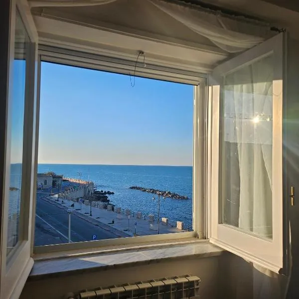 vistAmare #ApulianHolidayHome, hotel a Giovinazzo