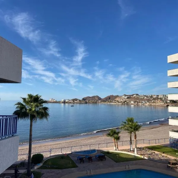 Hermoso condominio frente al mar，位于圣卡洛斯的酒店