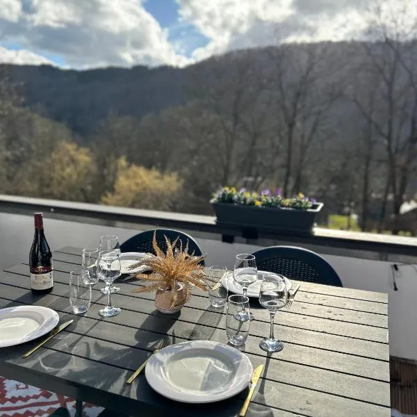 Semoïa Lodge, hotel v destinaci Vresse-sur-Semois
