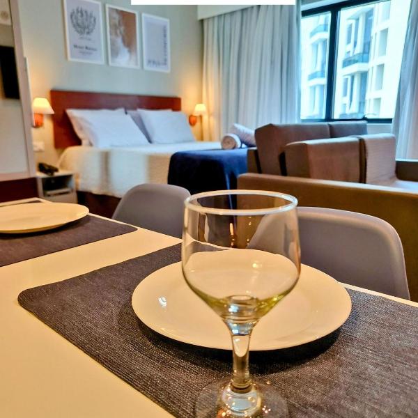 Flat Hotel Meli Amplo Ibirapuera 5 estrelas Wi-fi e Garagem