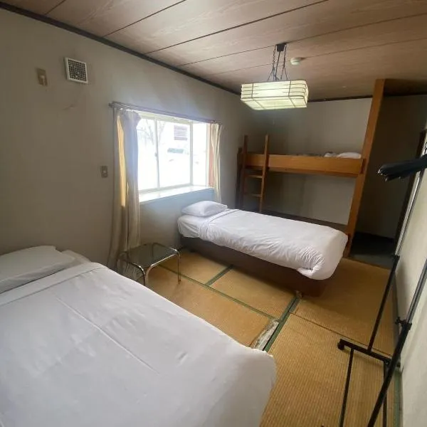 Hakuba Cortina Backpackers, hotel v destinaci Otari