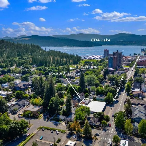 NEW! Unique Coeur d’Alene Cottage. 1/2 Mi to Dtwn, hotel in Coeur d'Alene