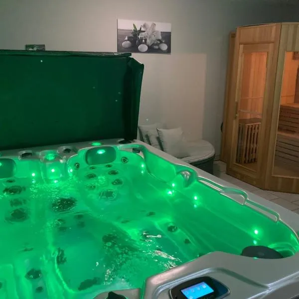 Aparthotel Des 2 Caps、アンブレウーズのホテル