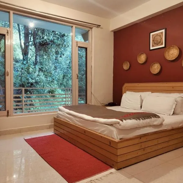Junglaat Stays & Experiences, hotel v destinaci Dharamsala