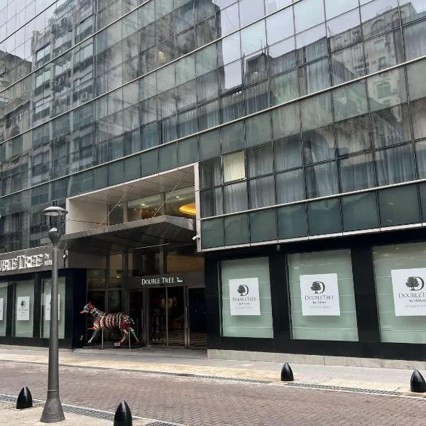 Doubletree By Hilton Buenos Aires โรงแรมในบัวโนสไอเรส