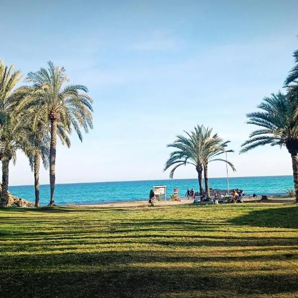 Blue beach studio La Caleta, hotel em Villajoyosa
