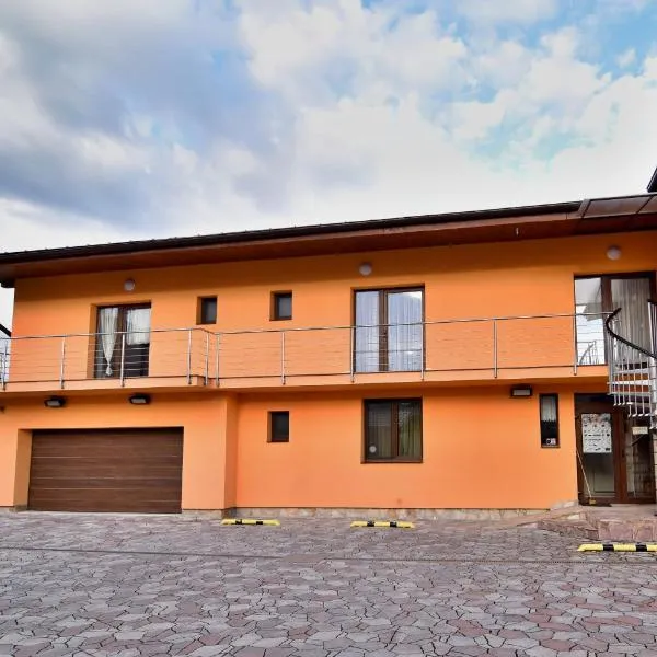 Izba s výhľadom na Tatry – hotel w Popradzie