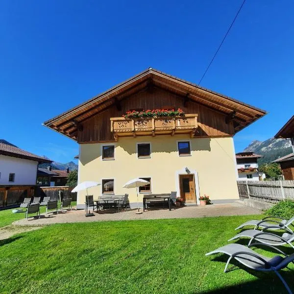 Ferienhaus Carmen, hotel v destinaci Grän