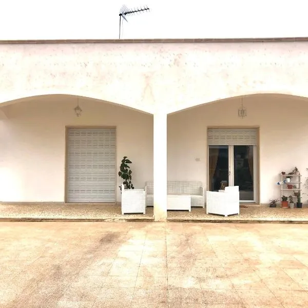 Casa Renjinella Torre Suda, hotel v destinaci Torre Suda