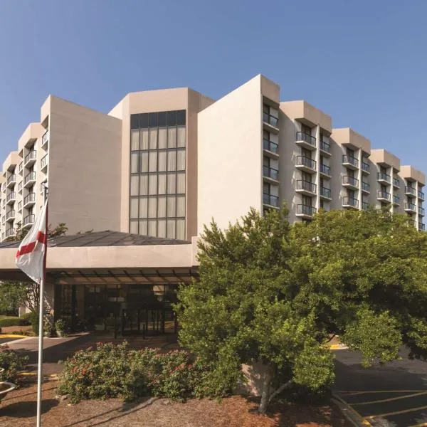 Embassy Suites Birmingham, hotel v destinaci Birmingham