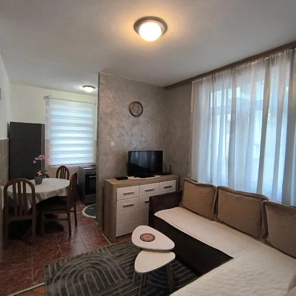 Apartment ONE, hotel v destinaci Plužine