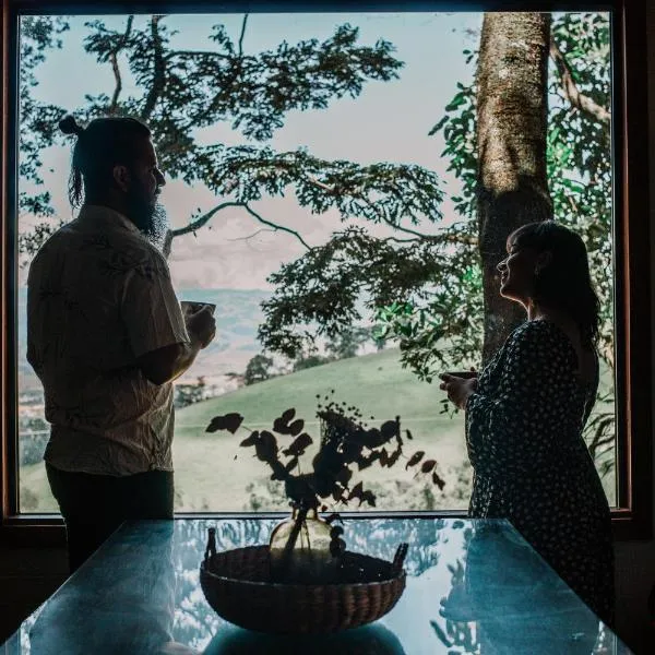 Cabana das Árvores nos Olivais Santa Clara, hotel in Cambuí