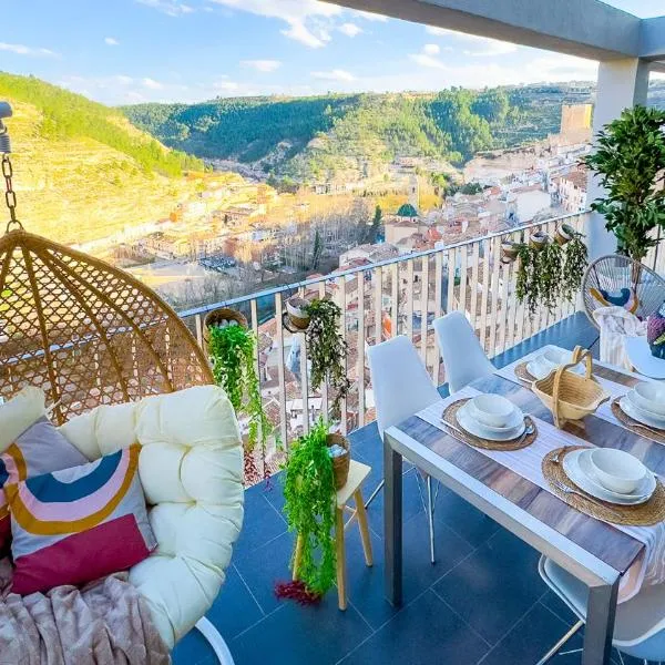 Casas Colgadas Alcalá del Júcar, hotel in Alcalá del Júcar