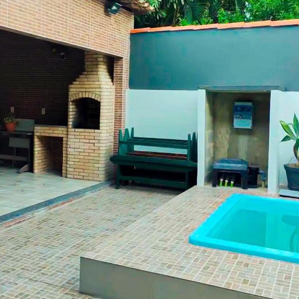 Piscina e Churrasq. p/ Família – Praia Forte