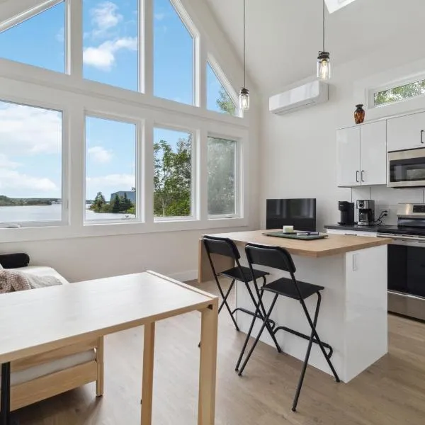 Harbour View Loft at Bells Cove, hotel v destinaci Shelburne
