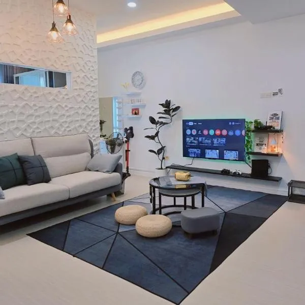 Mount Austin Palazio Homestay - 5min Toppen - IKEA - Aeon, hotel in Johor Bahru
