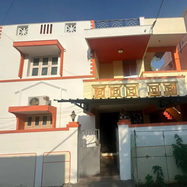 Golden Service Apartment, hotel in Tiruchirappalli