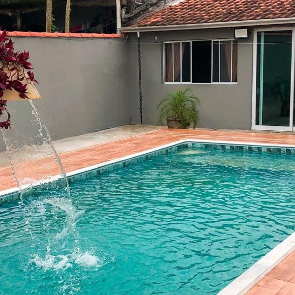 Casa com Piscina e Churrasqueira em Itanhaém!