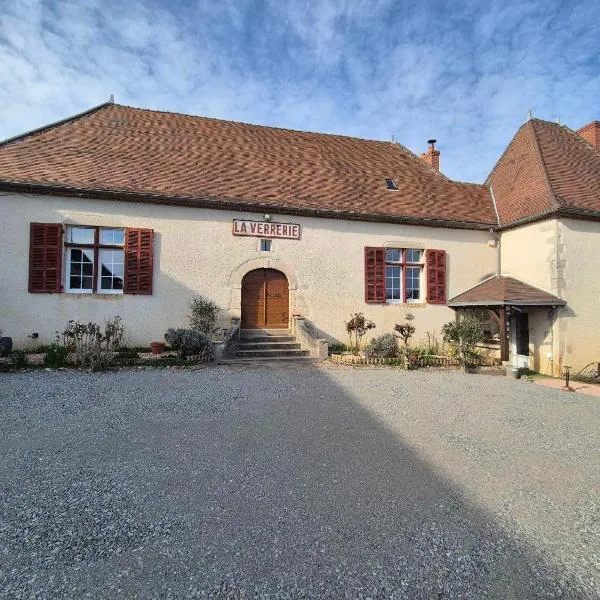 Le refuge des3petitscochons, hótel í Lalizolle