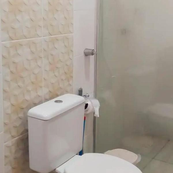 Chalé Confortável e Completo com piscina - Foto 3