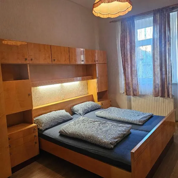 Unterkunft für Familien, Montagen arbeiter, und und und, Sweet Home, hotel in Roßwein