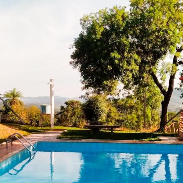 Chalé Confortável e Completo com piscina - Foto 4